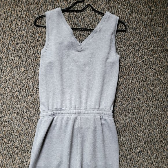 Calvin Klein Sleeveless Grey Jogger Jumpsuit Size Small - Picture 9 of 16